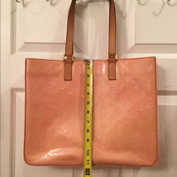 Louis Vuitton Handbags - EUC LOUIS VUITTON VERNIS💯% authentic leather tote